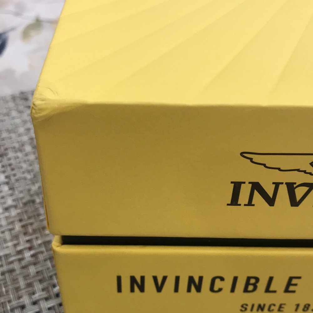 Invicta empty watch box. - Picture 5 of 5